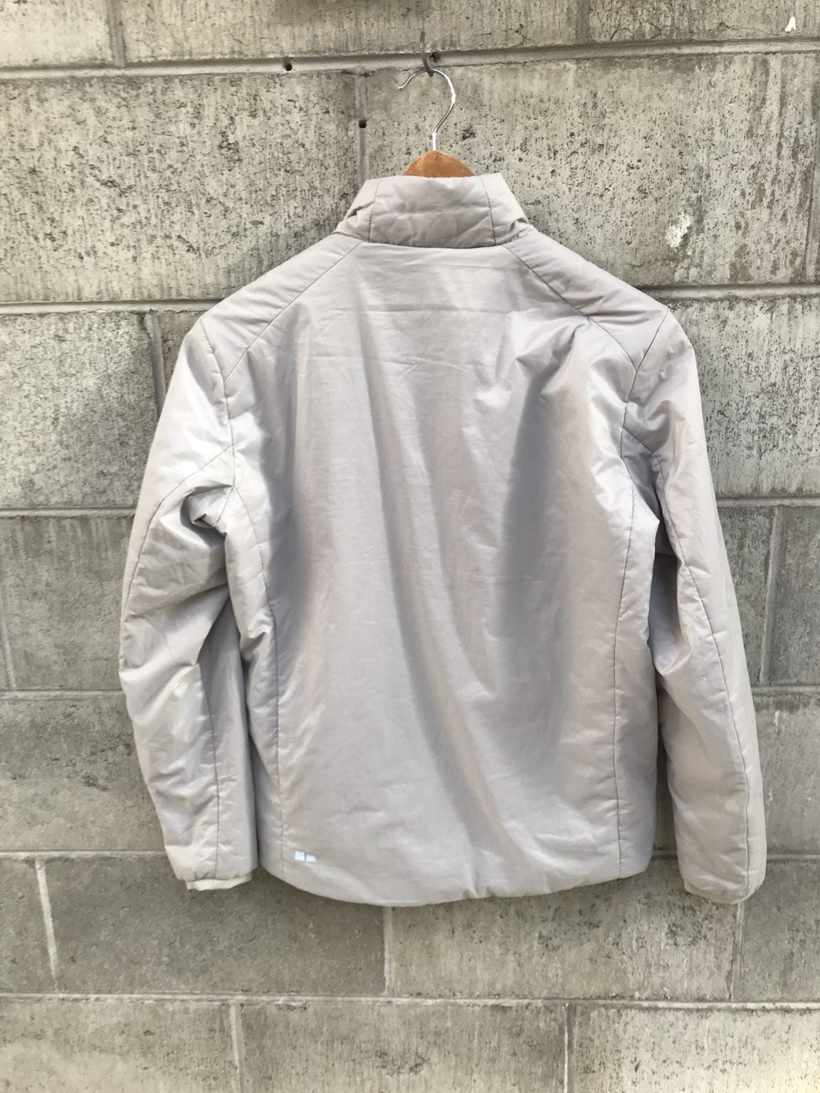 UNIQLO grey puffer XS (3759936198002475023)