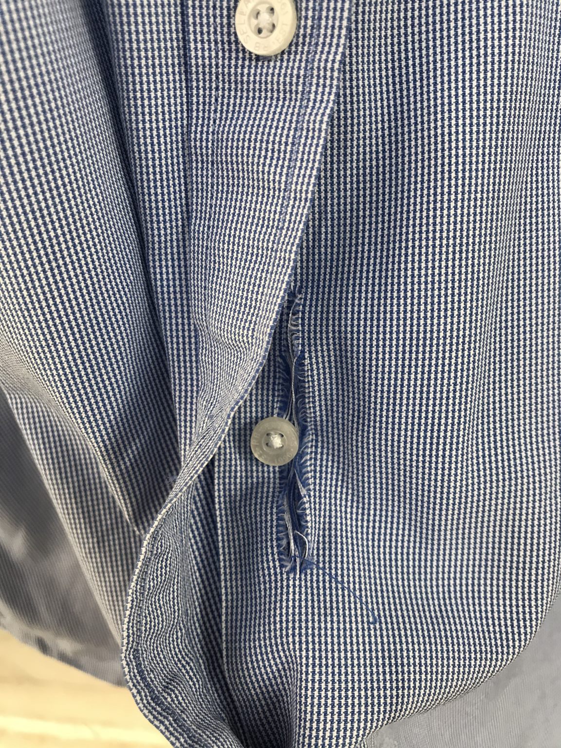 R B SELLARS / blue shirt / 20 (3759936237076076985)