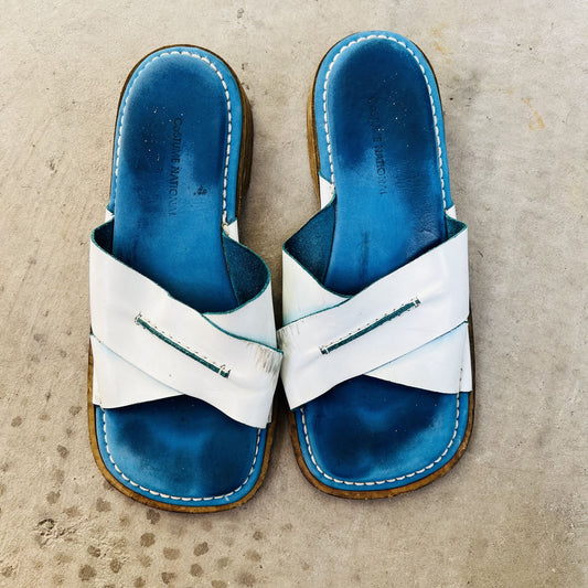 COSTUME NATIONAL / flat leather sandals / 38 (3780748524799795790)