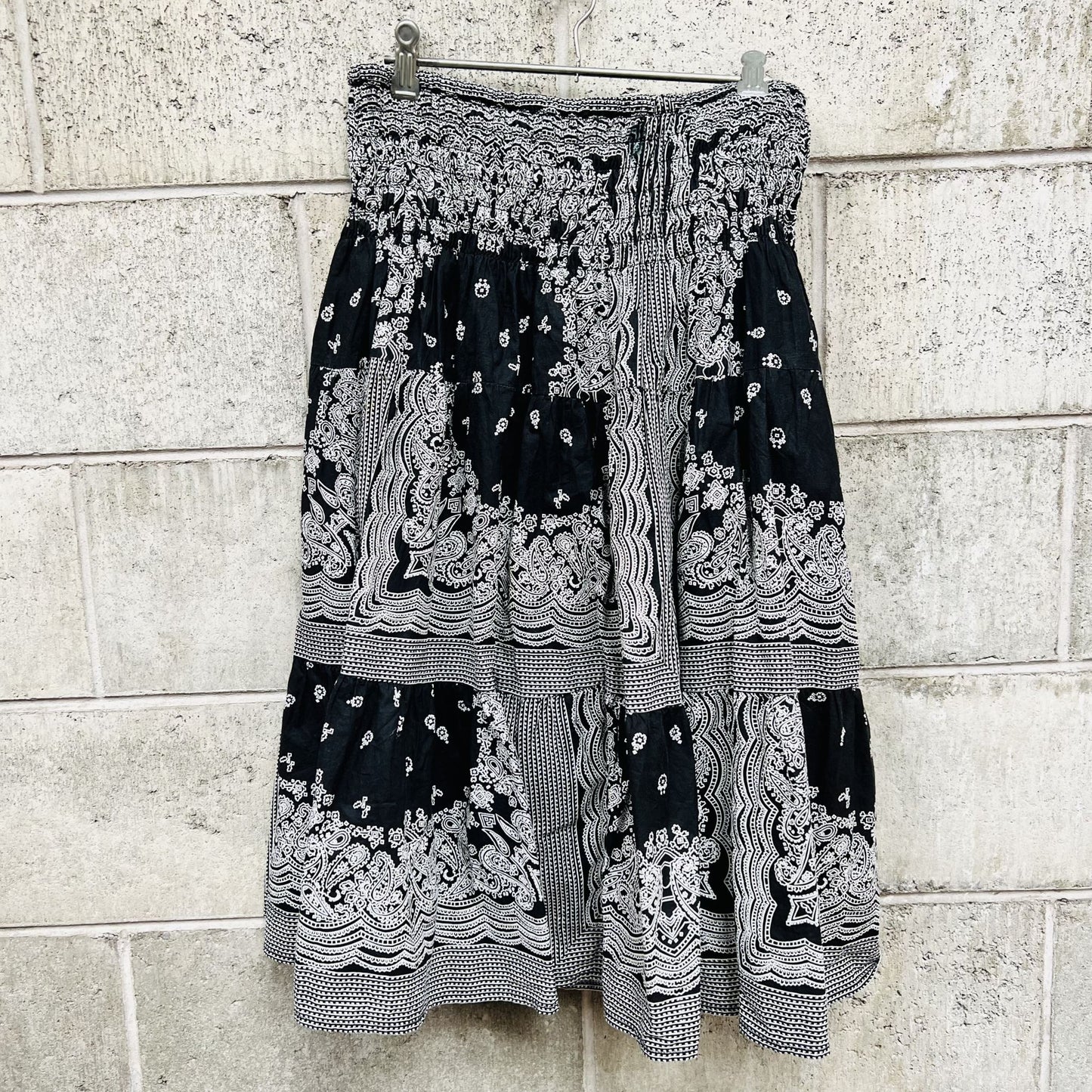 vintage / tiered skirt / s/m (3799384880287965041)
