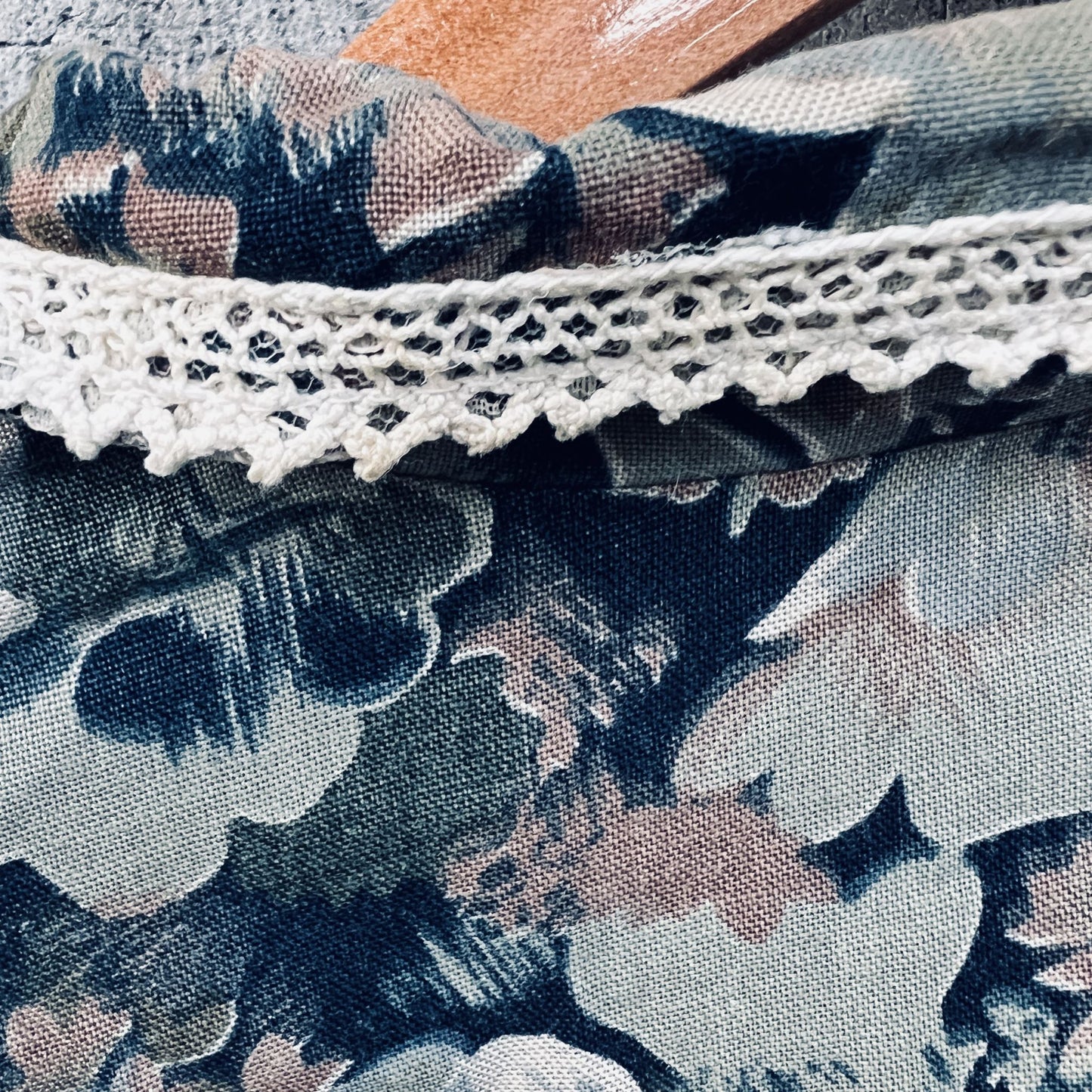 vintage floral wool dress / cherry lane / made in nz / s/m (3819884420630211159)