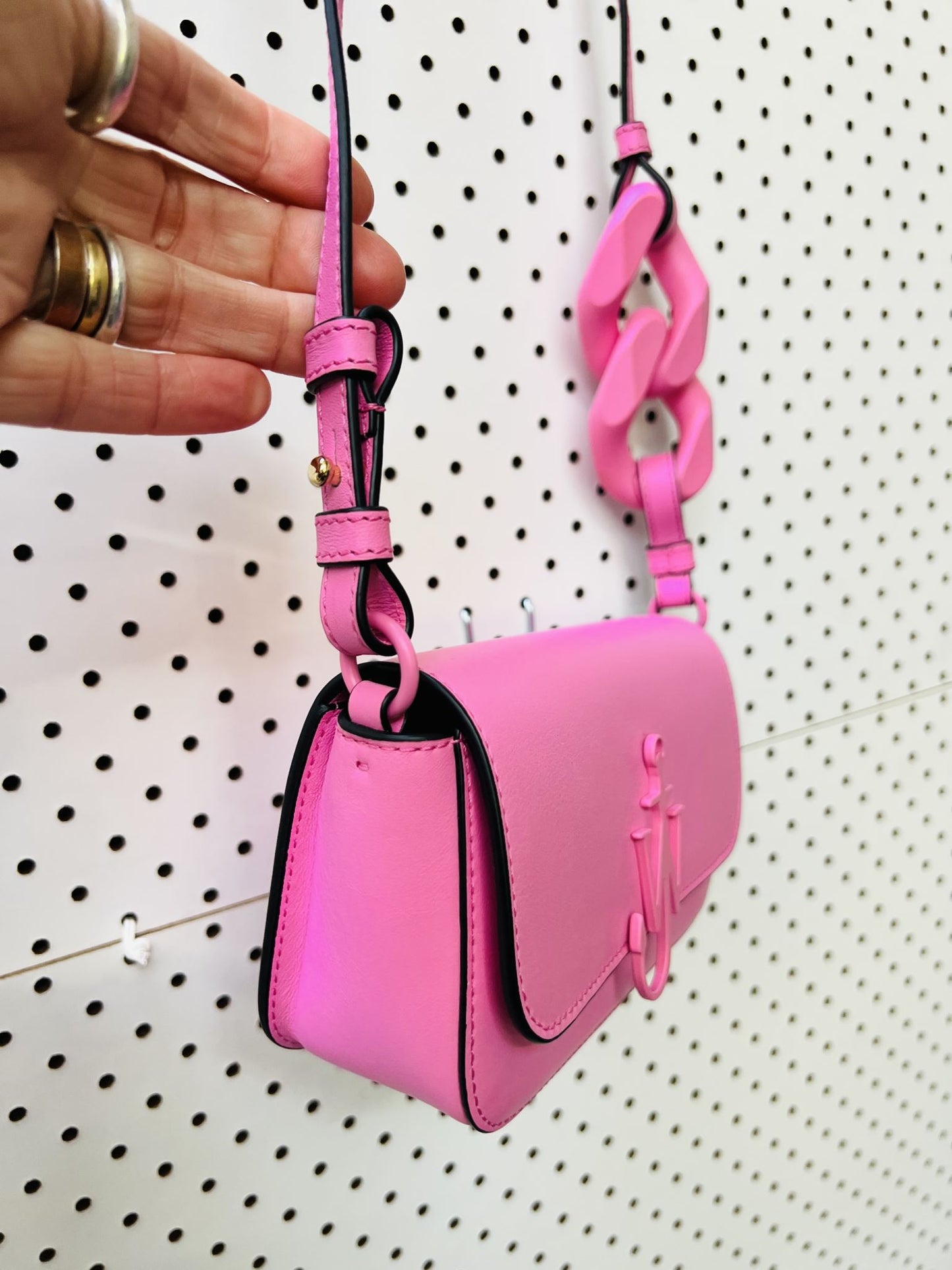 JW ANDERSON / tonal chant baguette bag in pink / $1300rrp / brand new with tags (3829469276944534176)