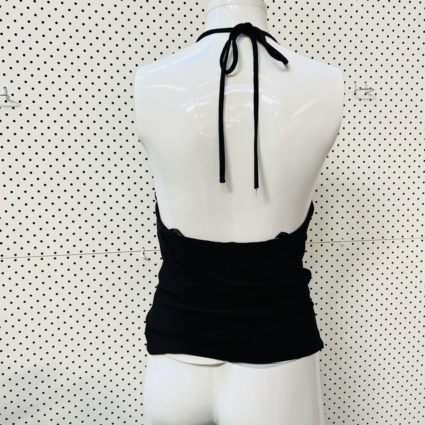 aussie vintage / MR K / halter top with plunge diamanté neckline / s (3848834262017199569)