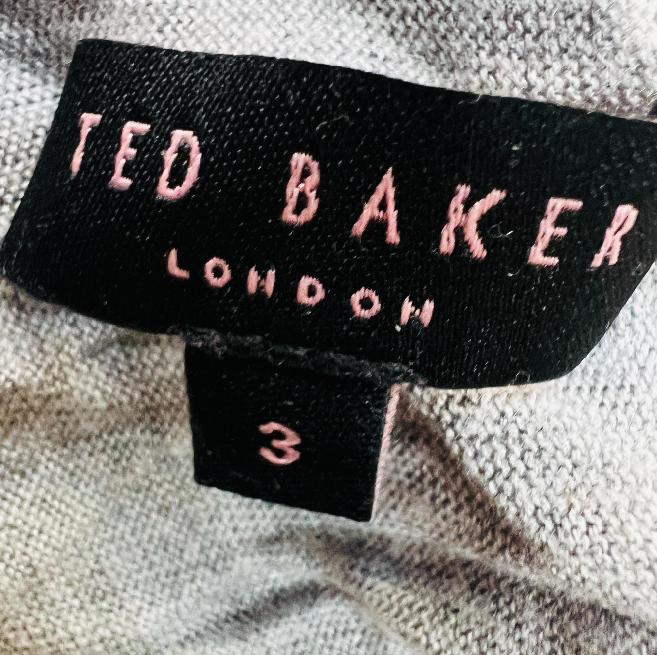 TED BAKER / soft grey cardigan / 3 Tops & shirts