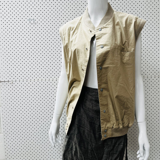 vintage / dome front vest / s/m (3854882964639375093)