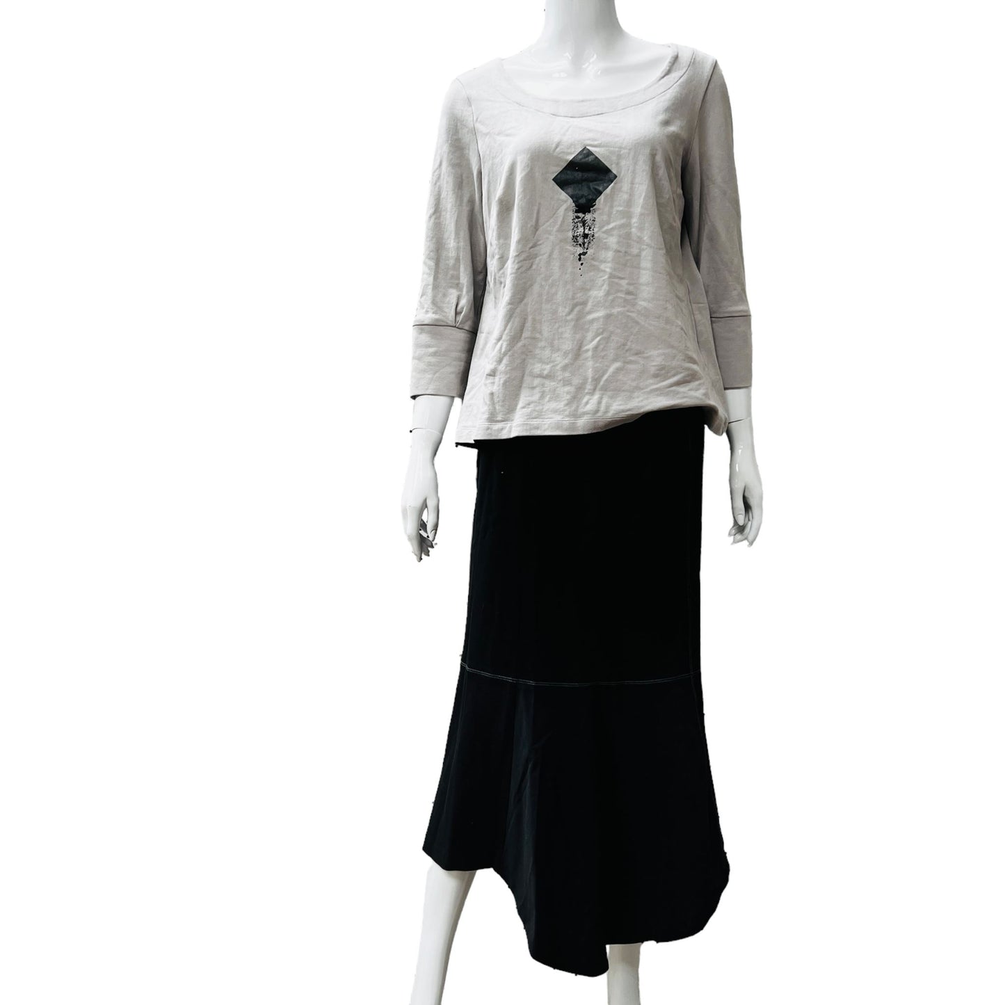 black / midi skirt / 10 / designed in nz (3855479745080560459)