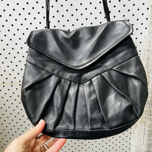 VIALIS / leather cross body bag with leather straps (3856170972305410081)