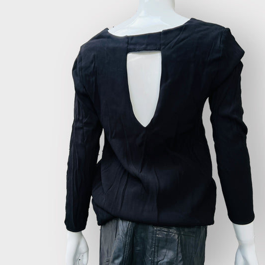 VIKTORIA + WOODS / black top / 2 (3858183439727924603)