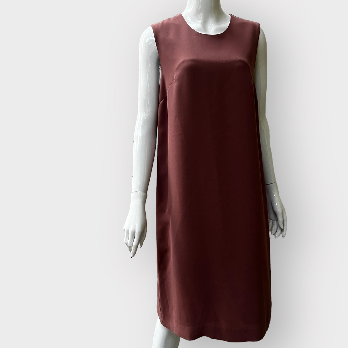 JULIETTE HOGAN / sleeveless dress in dusky rose pink / s Dresses