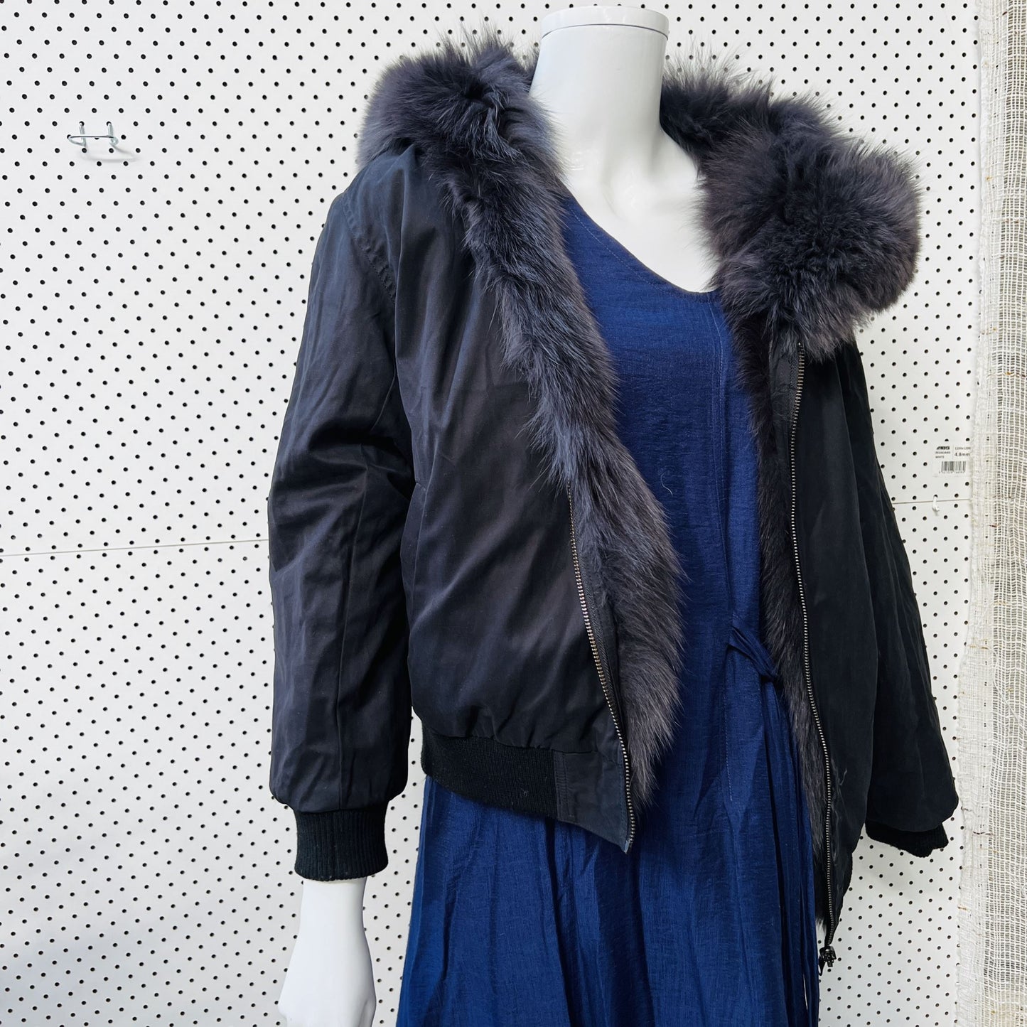 mode & affaire / genuine rabbit fur jacket / s/m / made in australia (3859828178249797888)
