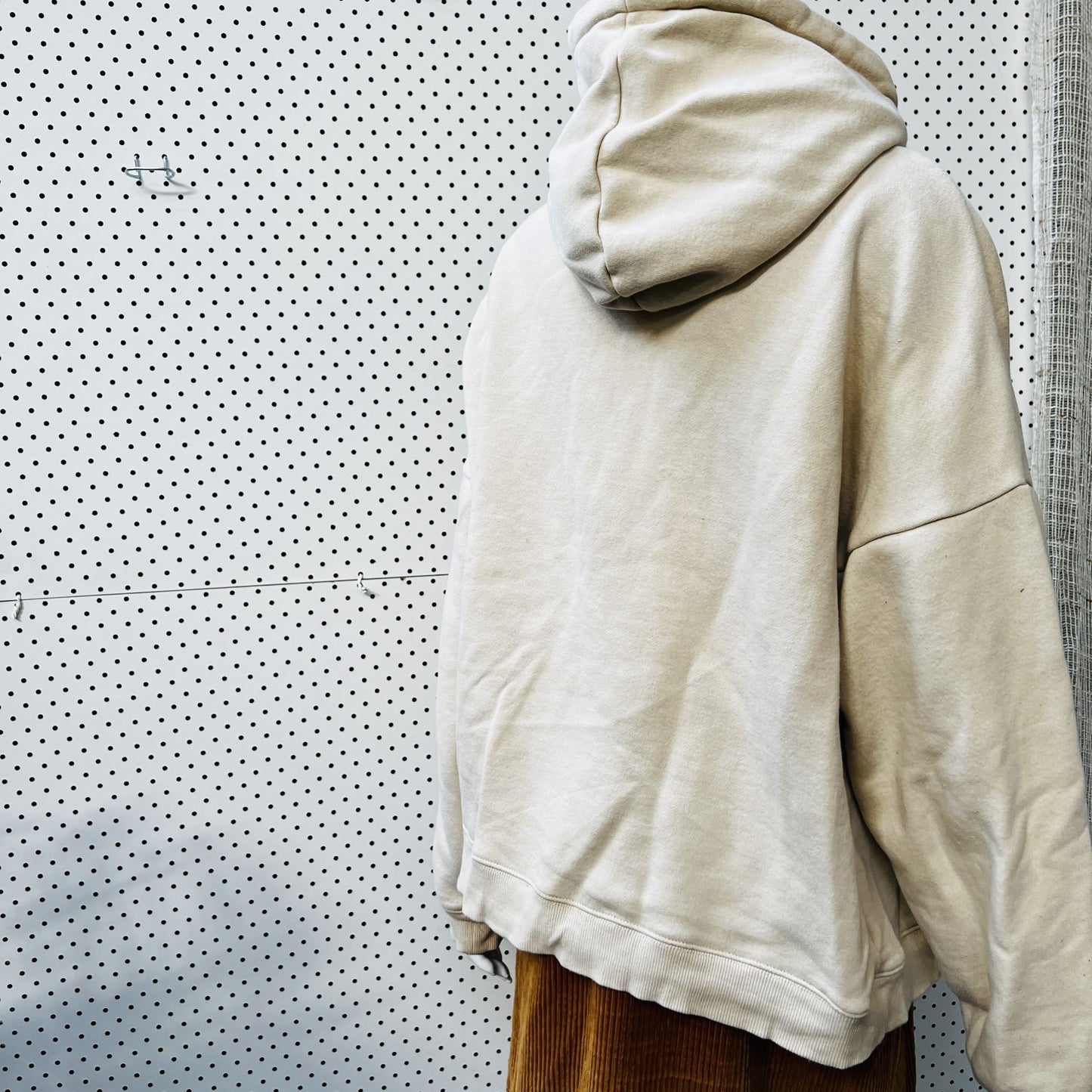SILENT THEORY / sweatshirt / 14 (3859828432239379823)