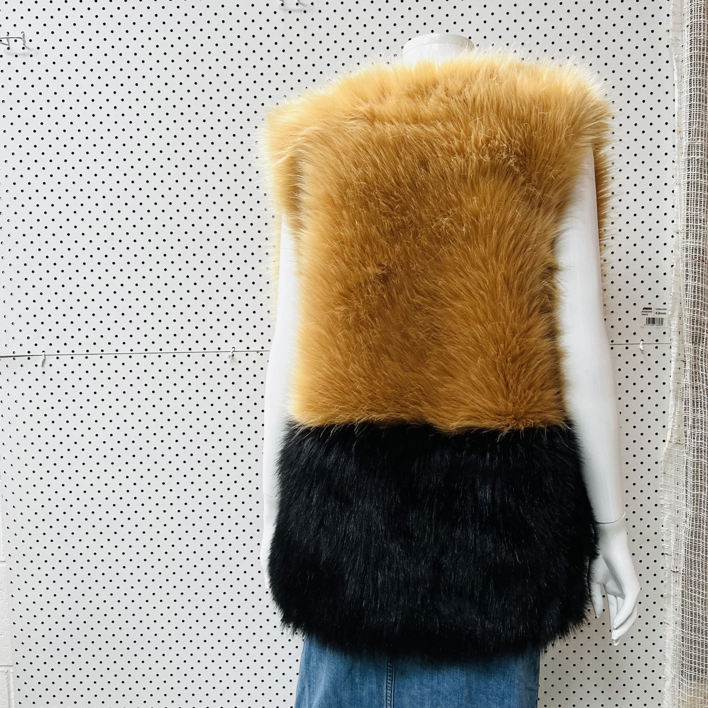 WHAT WOMEN WANT / faux fur vest / M/L (3862307018983929287)