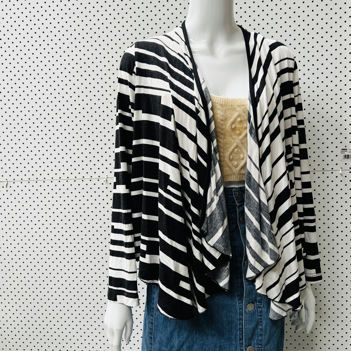 TCD essentials / the carpenters daughter / cardigan jacket / L / made in nz (3862307164238340003)