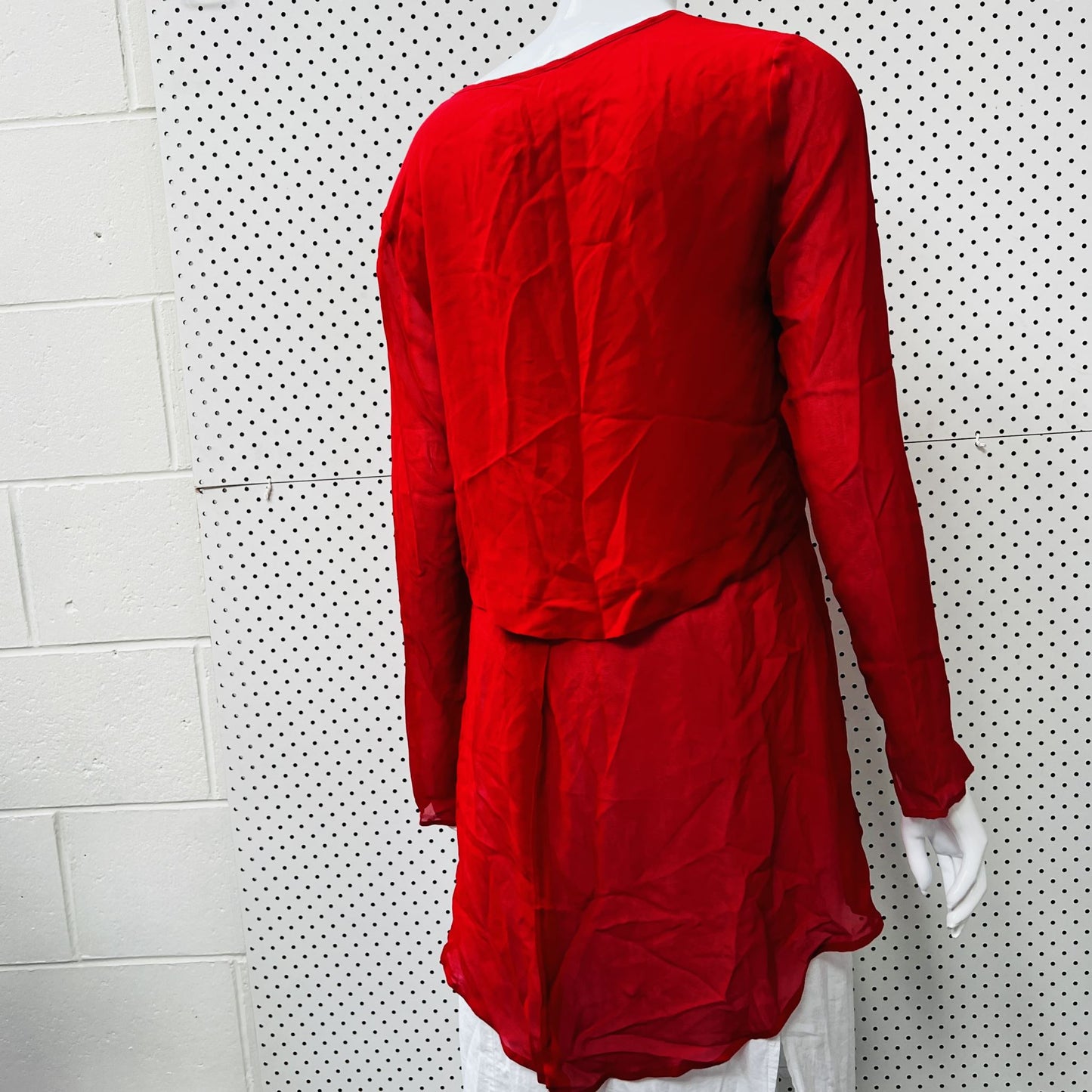 ANDREA MOORE / red silk blouse / s (3862979439030299083)