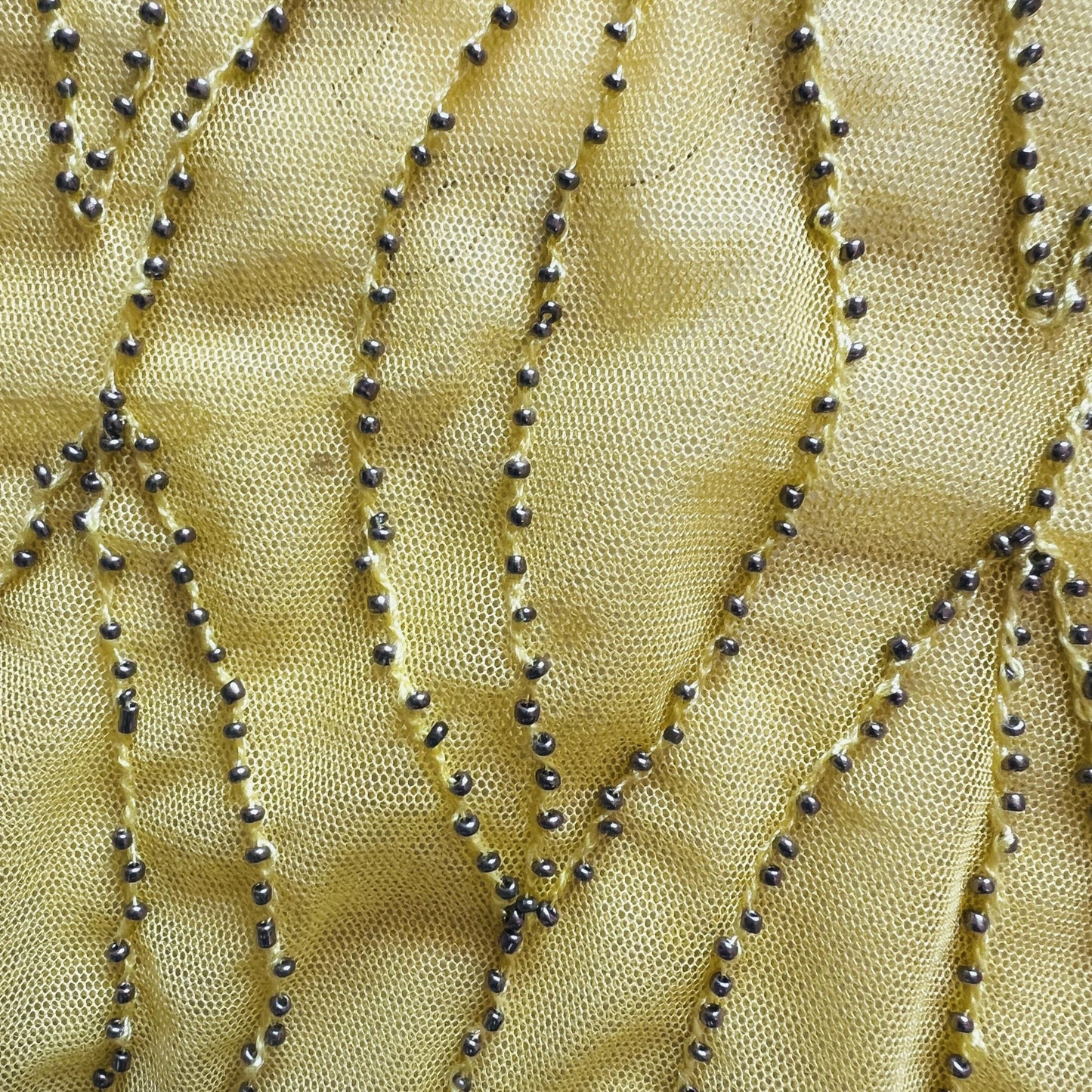 ZARA / bright yellow mesh top with beading / L (3866447900055174365)