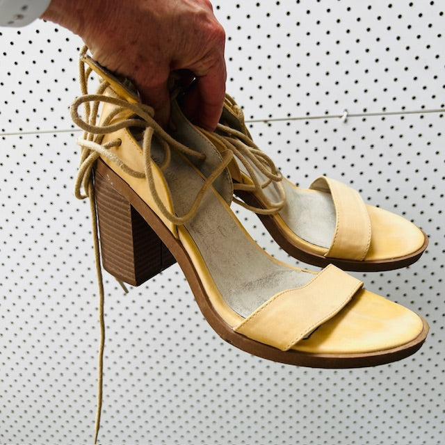 SAMPLE ONLY / nz made shoes / 39 (3867053254818029905)