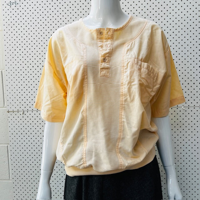 1980s vintage / apricot top / s/m (3868084476694564283)