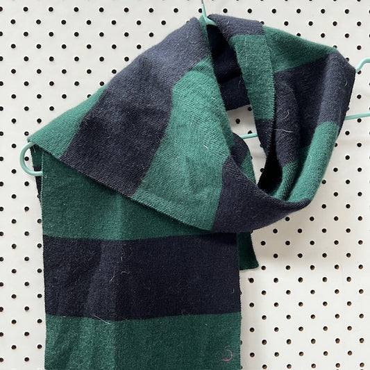 ST MARGARET'S COLLEGE / winter scarf (3871720240618357988)