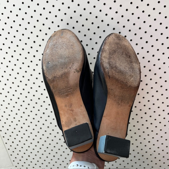 ALPHA 60 / black and white mules / size 39 (3871810442960500438)