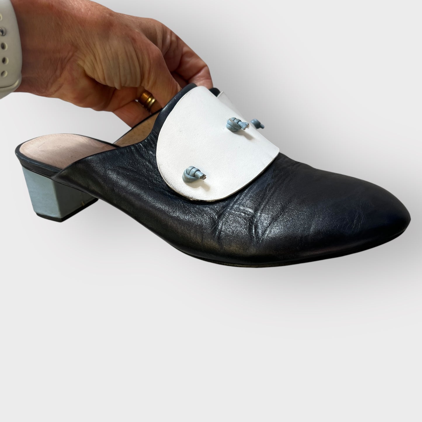 ALPHA 60 / black and white mules / size 39 (3871810745778297909)