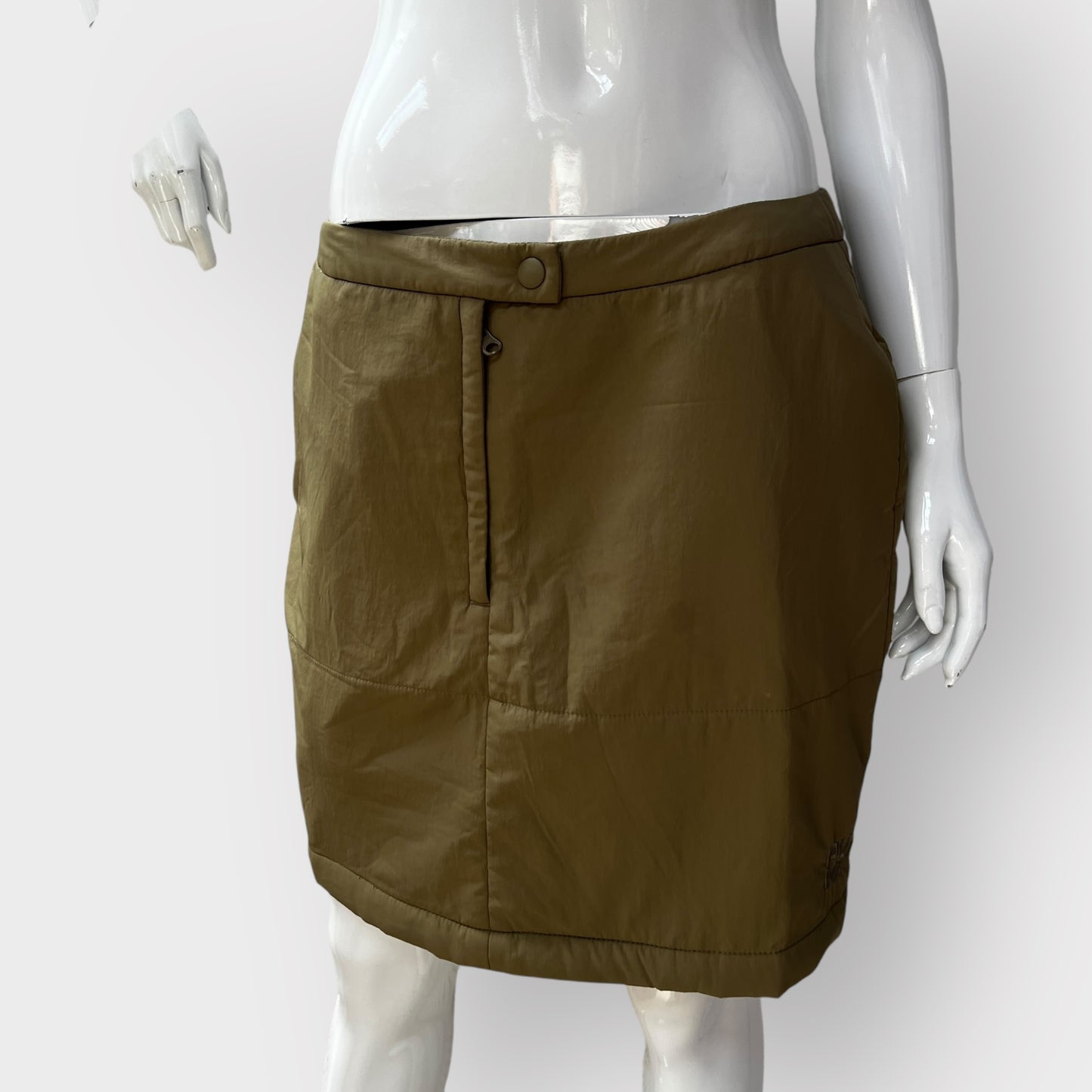 PUMA / puffer skirt / size large (3871899704158396105)