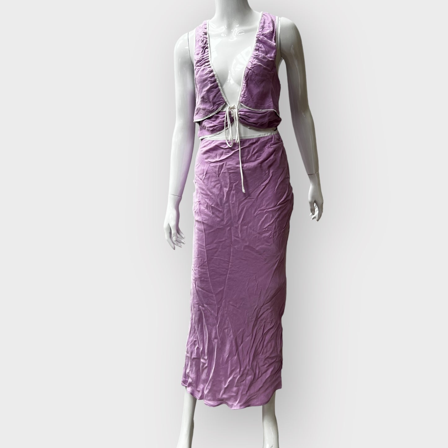 Sovere / Frosted Liliac Encore midi dress / xs (3872318857861181824)