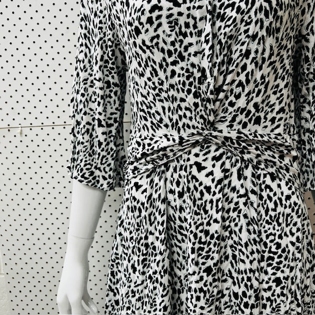 leopard print midi with collar and pockets / s (3872502192220738991)