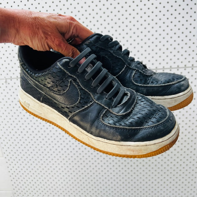 NIKE / AF1 / black trainers / 40 (3874386131100655242)