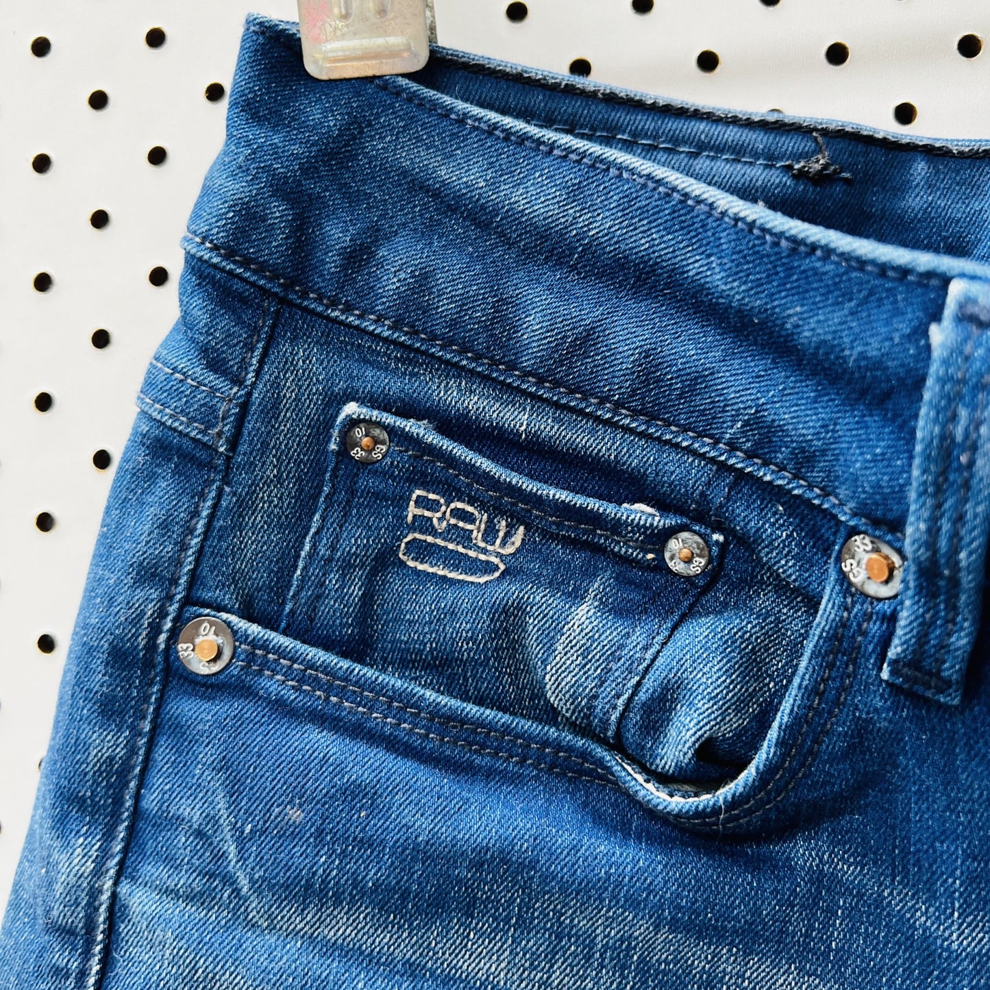 G_STAR / 3301 contour skinny shorts / 27 (3874905628321197393)