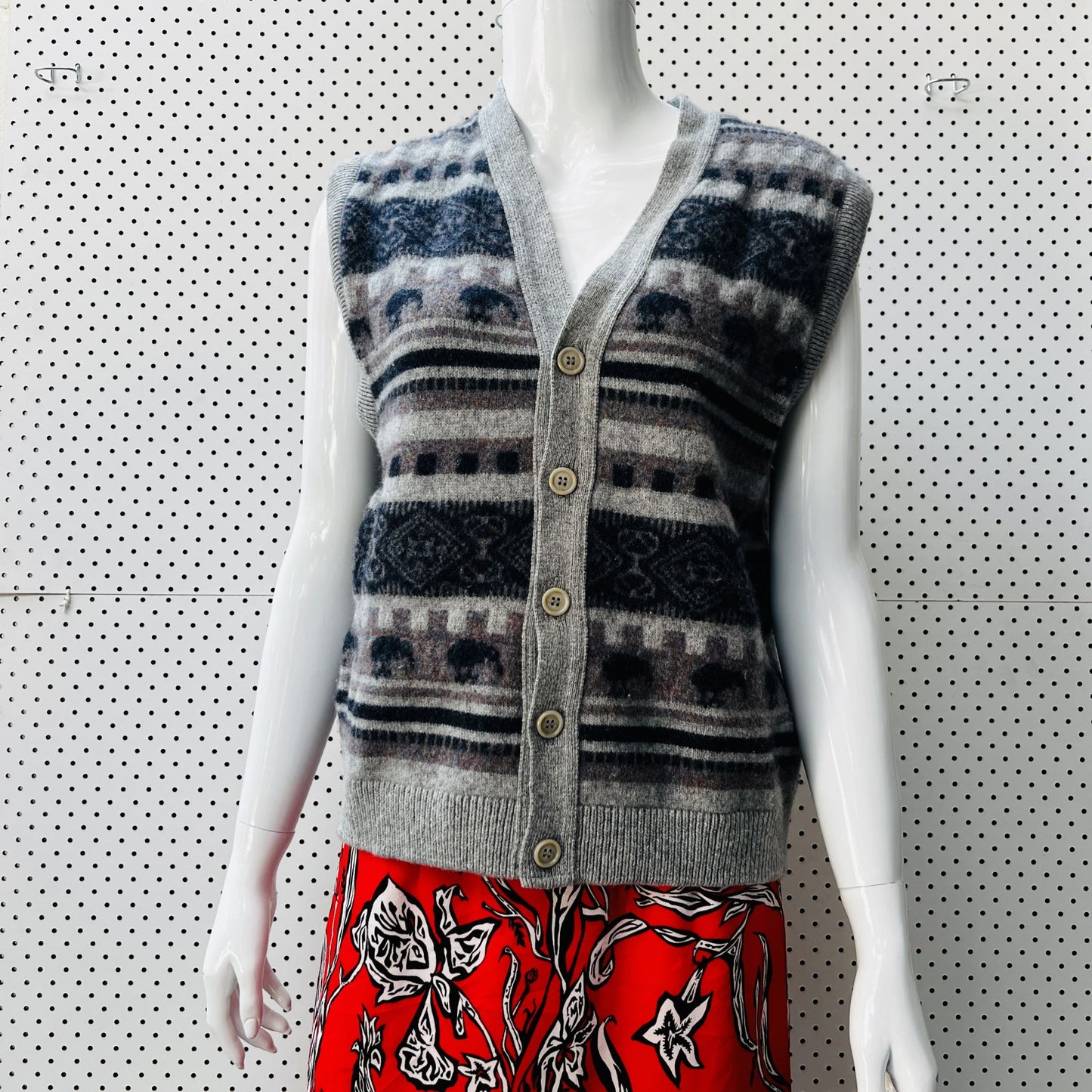 kiwiana / colonial concepts nz heritage vest with KIWIS! / 100% merino / s (3875426355127925569)