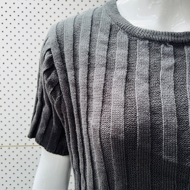 SIENNA BLAIR / green knit top / made in nz / s (3876209169899516818)