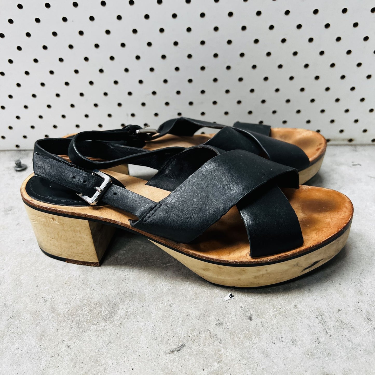 COUNTRY ROAD / 'morgan' wooden platform sandals / 38 (3876566088962226699)