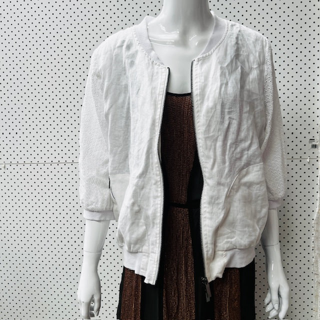 NEWPORt COLLECTION / white linen + lace bomber / 12 (3876710956662721674)