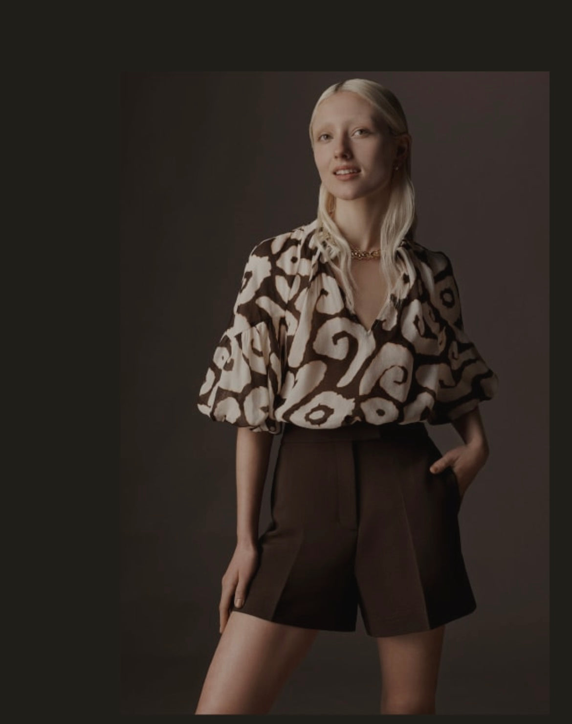 COUNTRY ROAD / print detail tuck blouse / s (3877767456806846881)