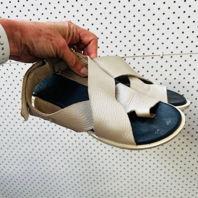 ARCHE / icam slingback / 39 (3879653091169041086)
