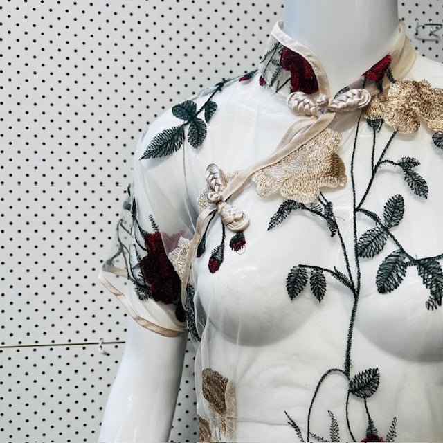 sheer / embroidered dress with mandarin collar / s (3880039467112934726)