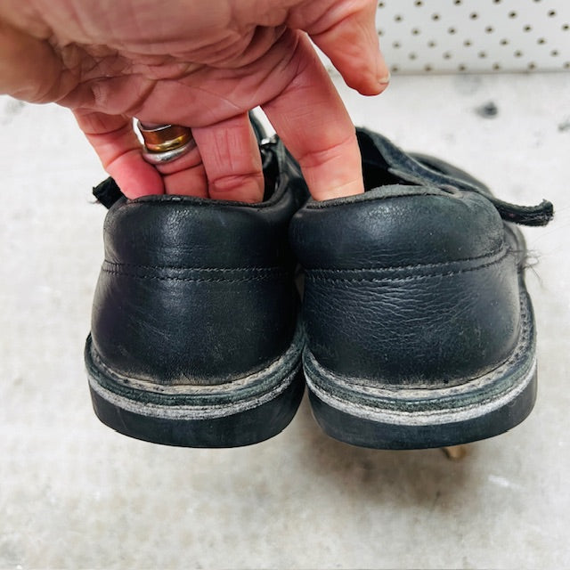 vintage MCKINLEYS / mary janes in black leather / 39 (3881400997654671588)