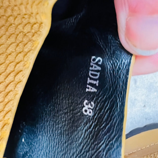 CHARLIE ROSE / sadia sandals / yellow / 38 (3881401011362670758)