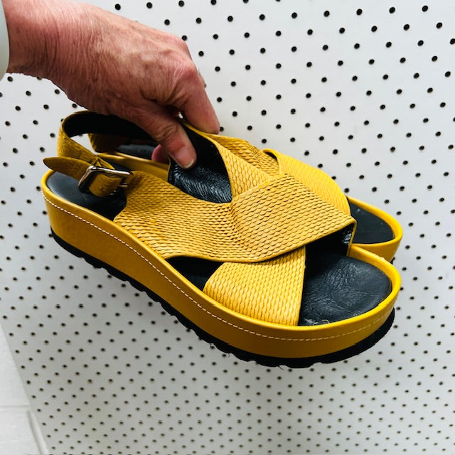 CHARLIE ROSE / sadia sandals / yellow / 38 (3881401023373784615)