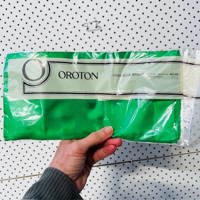 vintage / OROTON / green silk scarf / new - still in wrapping (3882012280530646781)