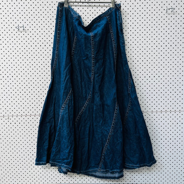 https://storage.googleapis.com/prod-photo-store-bucket/3882097737833759780