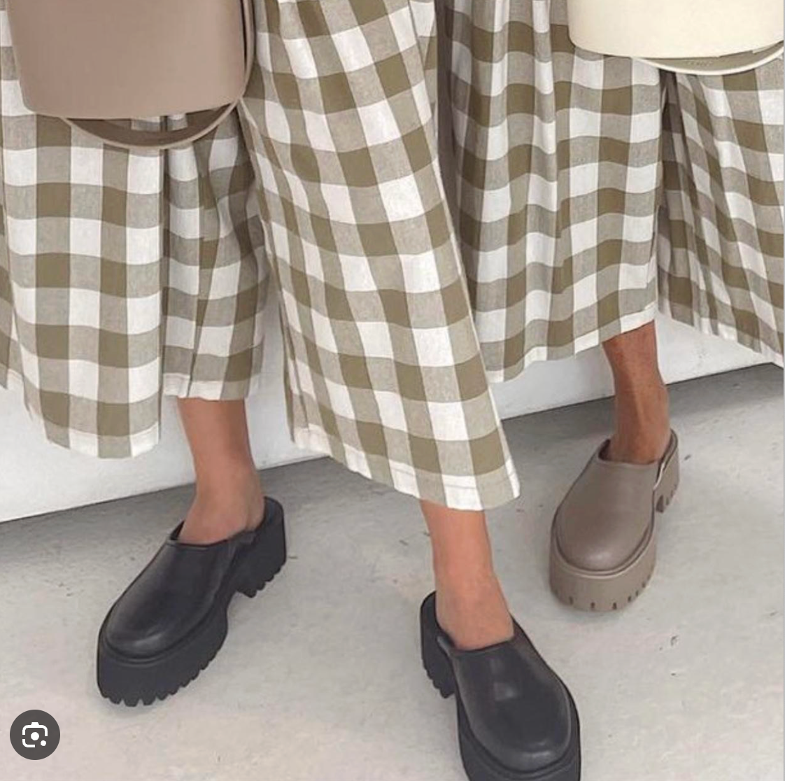 ALIAS MAE / quin platform mules / 39 Shoes