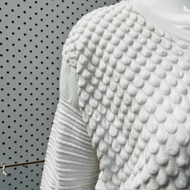 VARGO / textured top / oversized s Tops & shirts