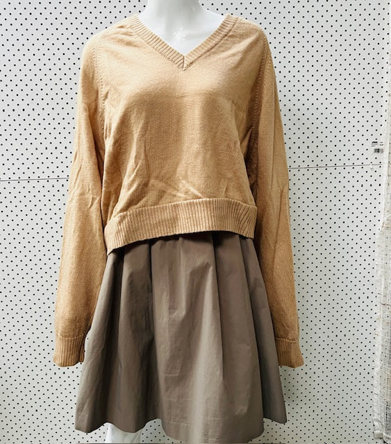 1980s nz vintage / TEKAU / v neck wool jumper / M Tops & shirts