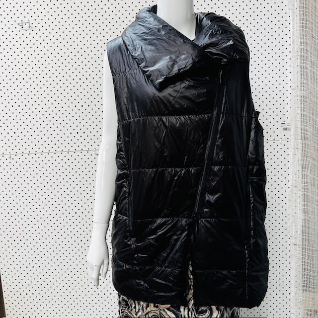 VERGE / tate vest / $280rrp (3883906997866442876)