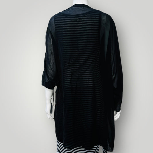 HELEN CHERRY / 100% silk / kimono jacket or overdress / s (3884683693943049615)