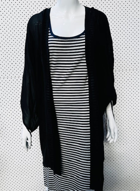 HELEN CHERRY / 100% silk / kimono jacket or overdress / s (3885028832197161886)