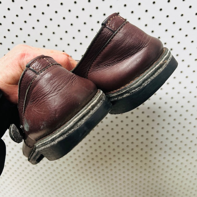 MCKINLEYS / 'kristen' brown leather mary-janes / 39 / made in nz / $180rrp (3885367244298783686)