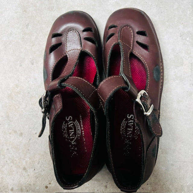 MCKINLEYS / 'kristen' brown leather mary-janes / 39 / made in nz / $180rrp (3885367249026481740)