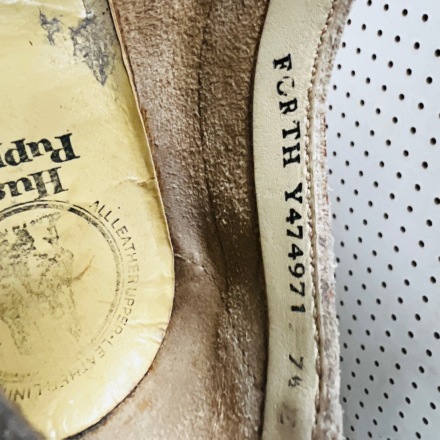 1970s vintage / hush puppies by clarks / 7.5 (3885538382131546927)
